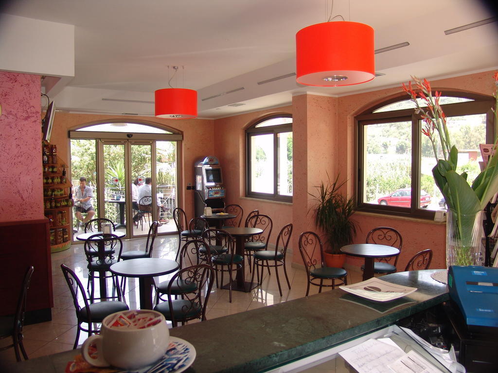 Hotel Mistef Falerna Εξωτερικό φωτογραφία
