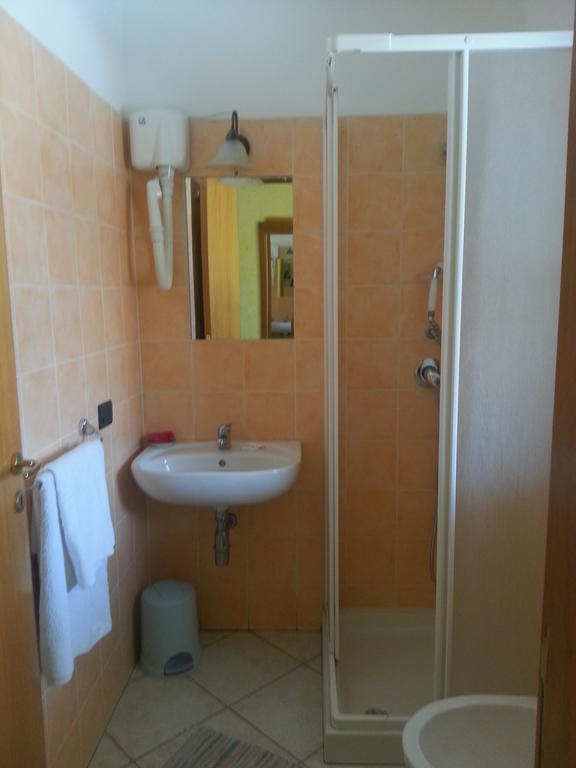 Hotel Mistef Falerna Δωμάτιο φωτογραφία