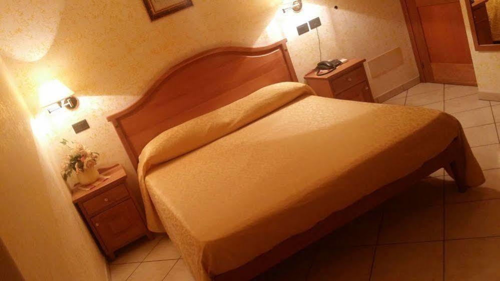Hotel Mistef Falerna Εξωτερικό φωτογραφία
